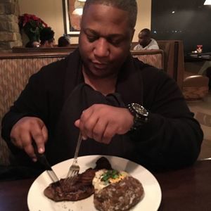 Meet your Posher, Charles